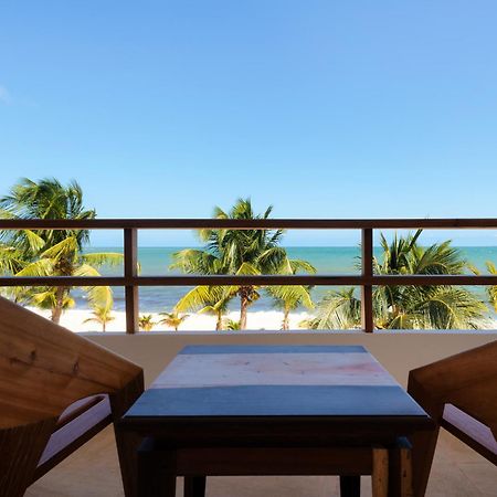 Sandy Feet Beach Resort Placencia Exterior photo