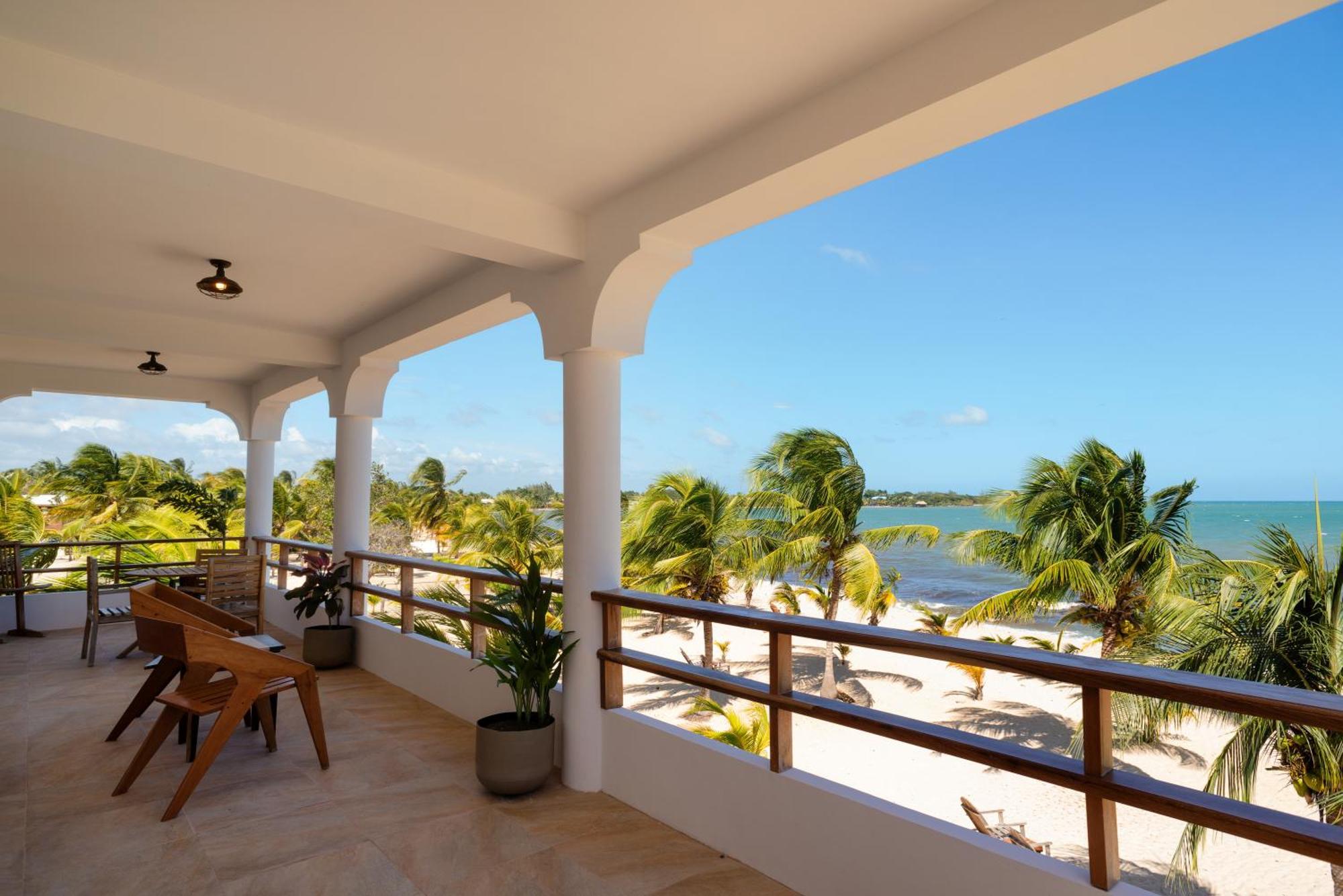 Sandy Feet Beach Resort Placencia Exterior photo